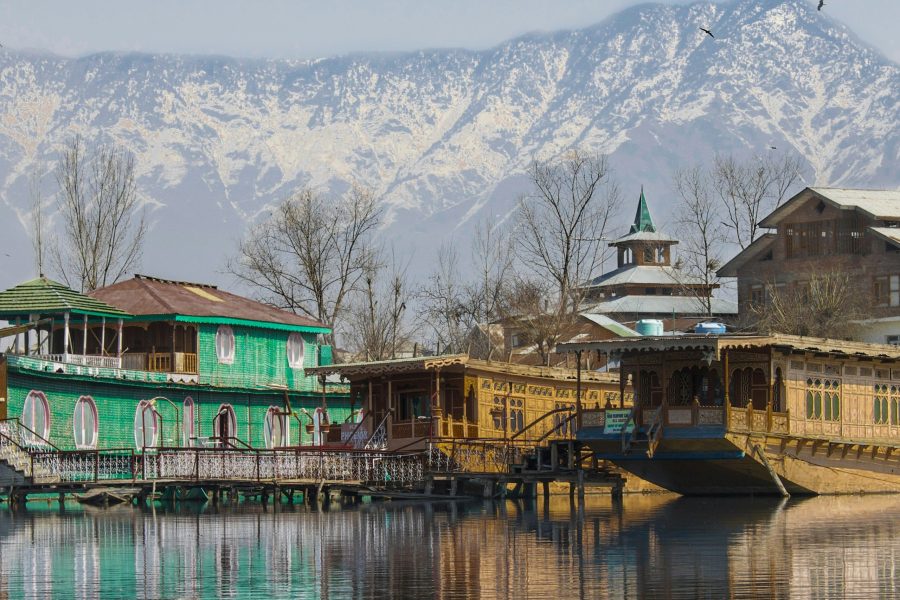 Kashmir Highlights 04 Nights 05 Days