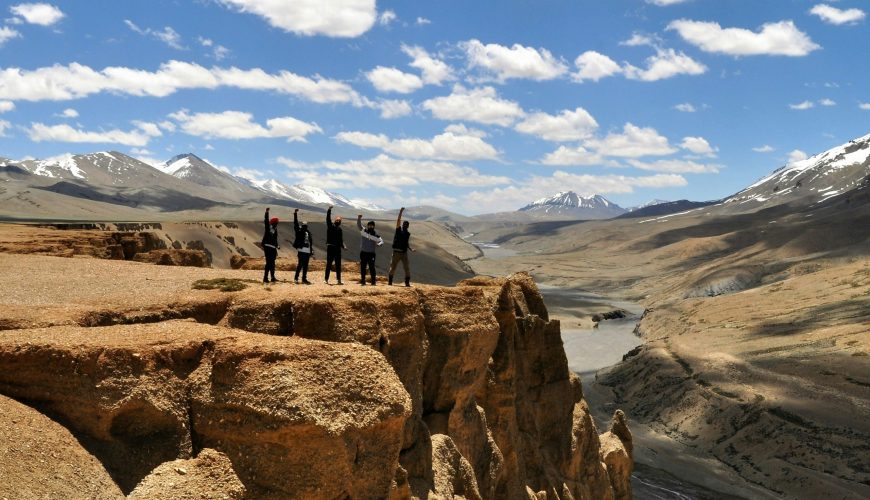 Land of High Passes 9 Days