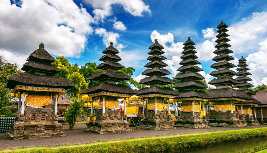 BALI WITH POOL VILLA STAY